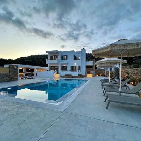 Elaia Villa *